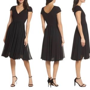 Dress the Population Women's Corey Plunging Cap Sleeve A-line Midi Dress LBD
